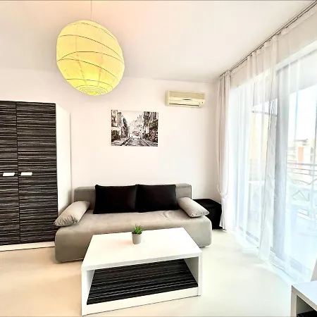 Apartment Menada Rainbow