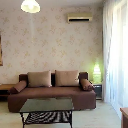 Apartment Menada Rainbow