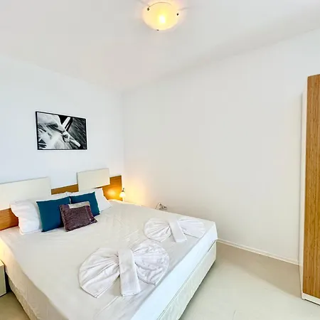Apartment Menada Rainbow