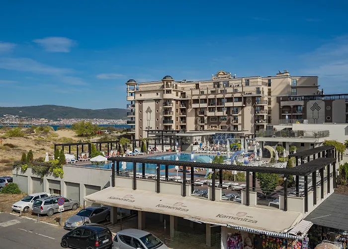 Menada Rainbow Lejlighed *