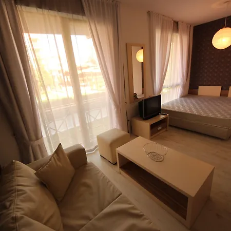 Menada Rainbow Appartement Slantchev Briag