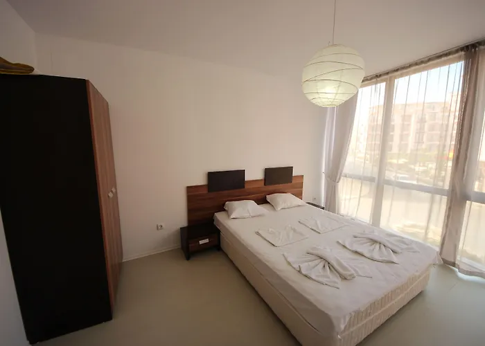 Menada Rainbow Apartman *